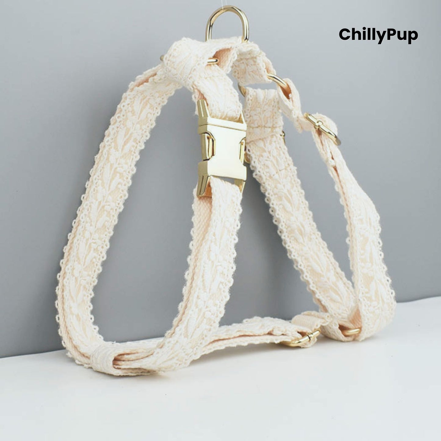 Elegant Wedding Dog Collar, Harness & Lead Set with chillypup branding.