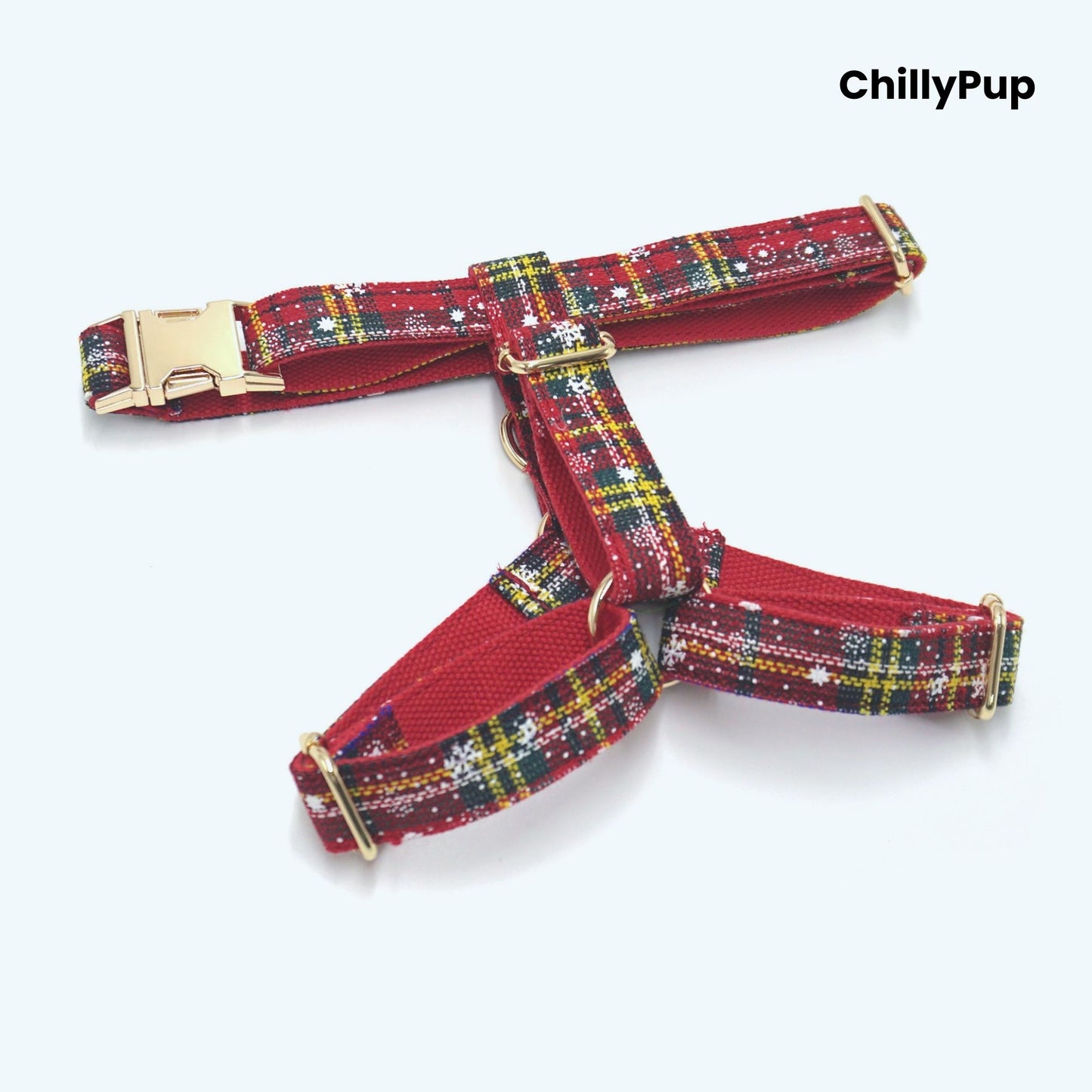 Dog collar, Lead, and pouch set with red plaid pattern on a white background, branded 'ChillyPup'.