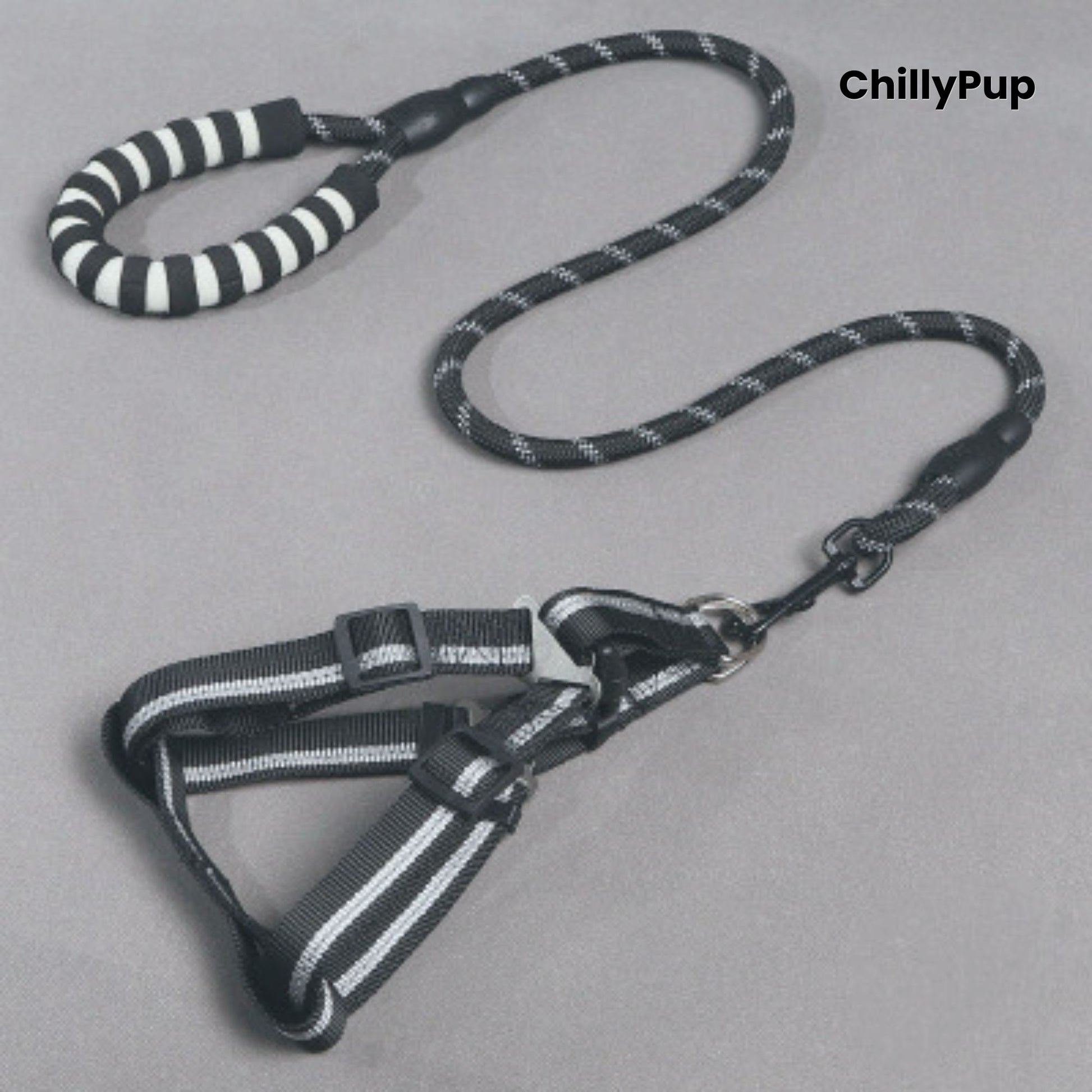 White and black dog harness and lead set on a grey background with 'ChillyPup' branding.