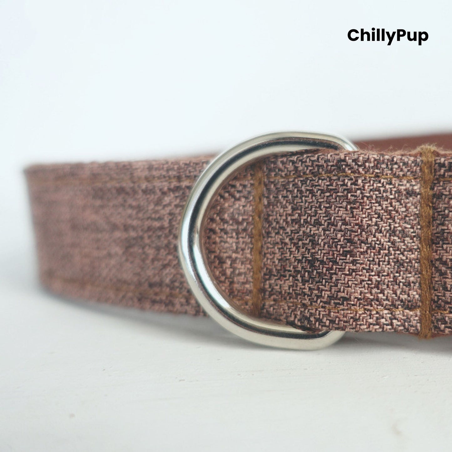 Brown Suit Dog Lead - Classic Textured Design