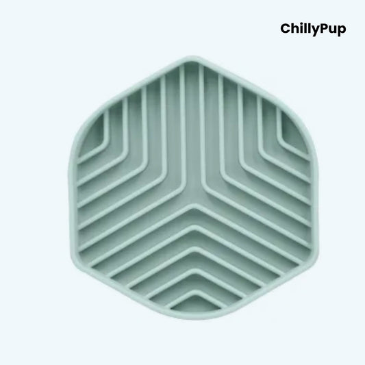 Hexagonal silicone mat with zigzag pattern on a light grey background, branded 'ChillyPup'.