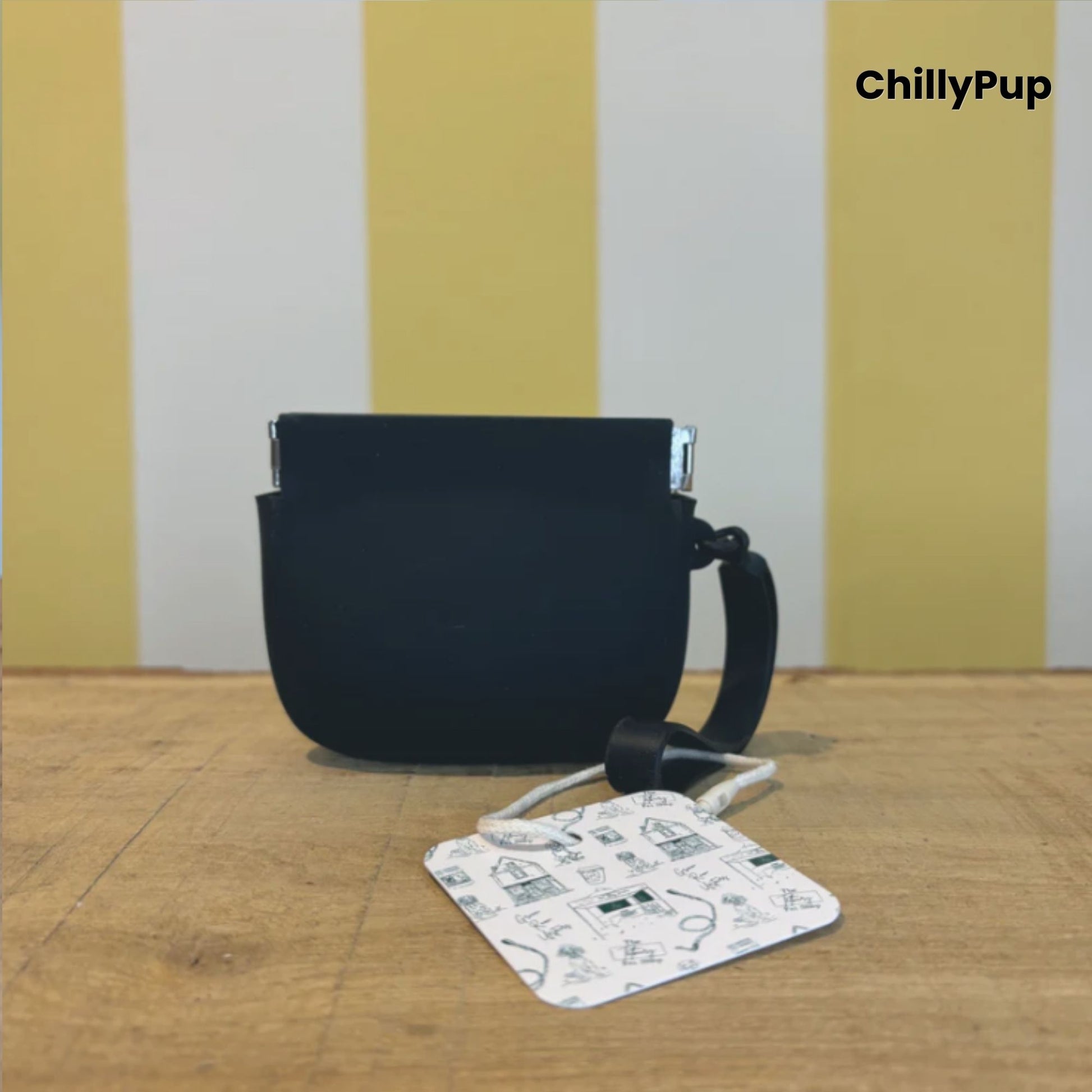 Black Quick-Grab Silicone Training Treat Pouch with ChillyPup branding. 